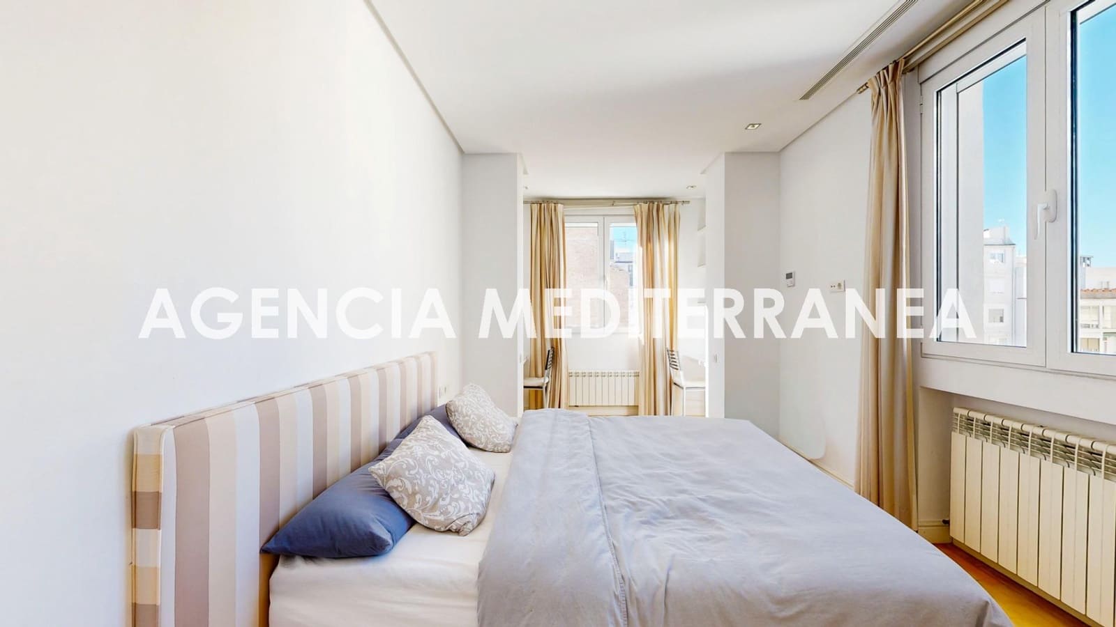 Piso de 3 habitaciones en València ciudad en alquiler - 3.300 € (Ref: 9599632)