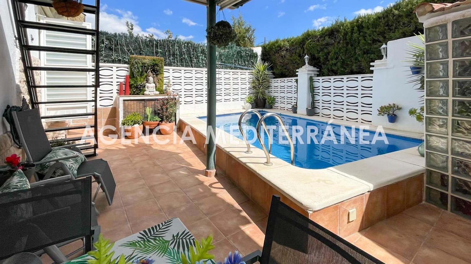 3 slaapkamer Halfvrijstaande villa te koop in La Canada met zwembad - € 355.000 (Ref: 9599633)