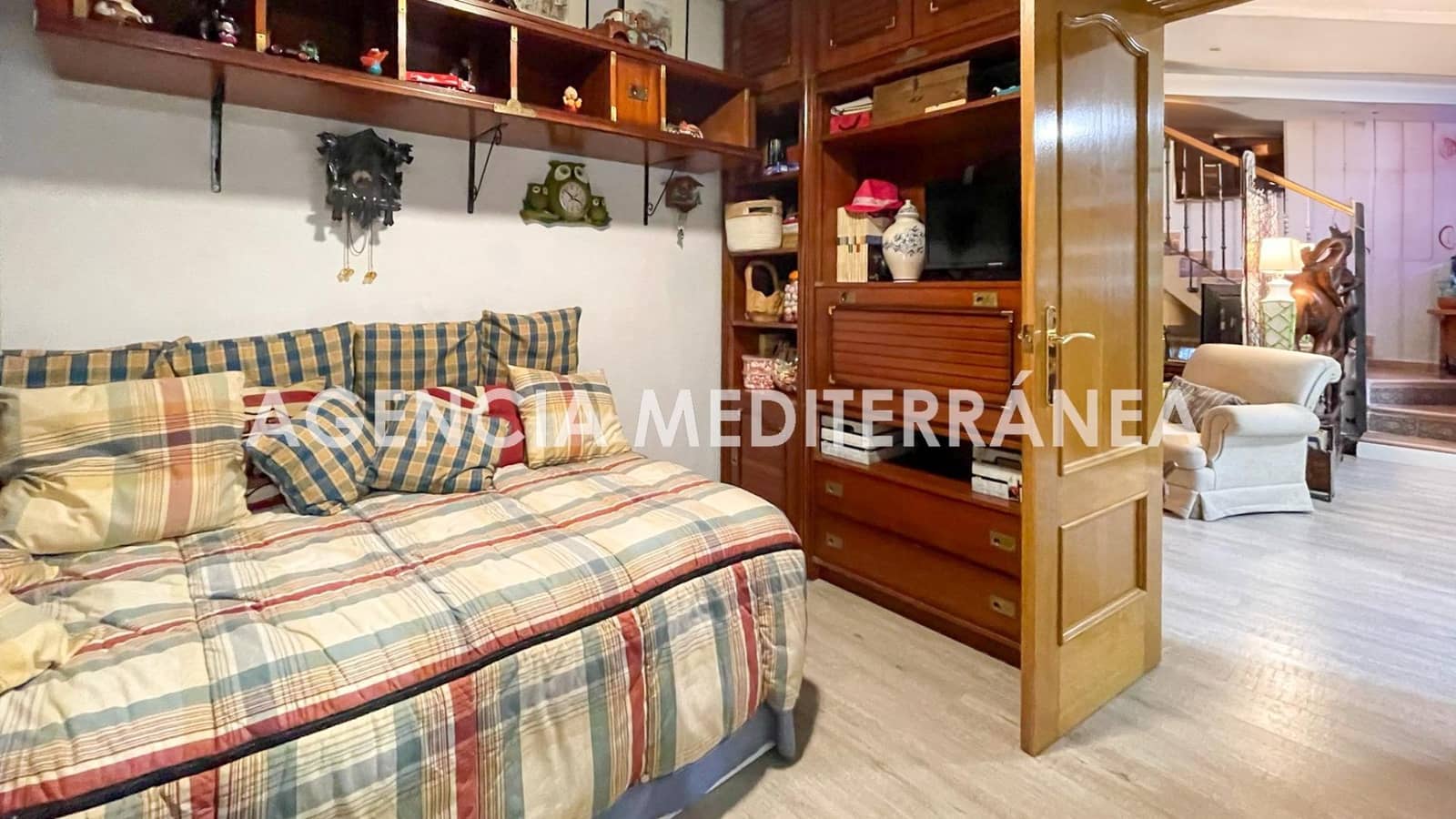 3 slaapkamer Halfvrijstaande villa te koop in La Canada met zwembad - € 355.000 (Ref: 9599633)