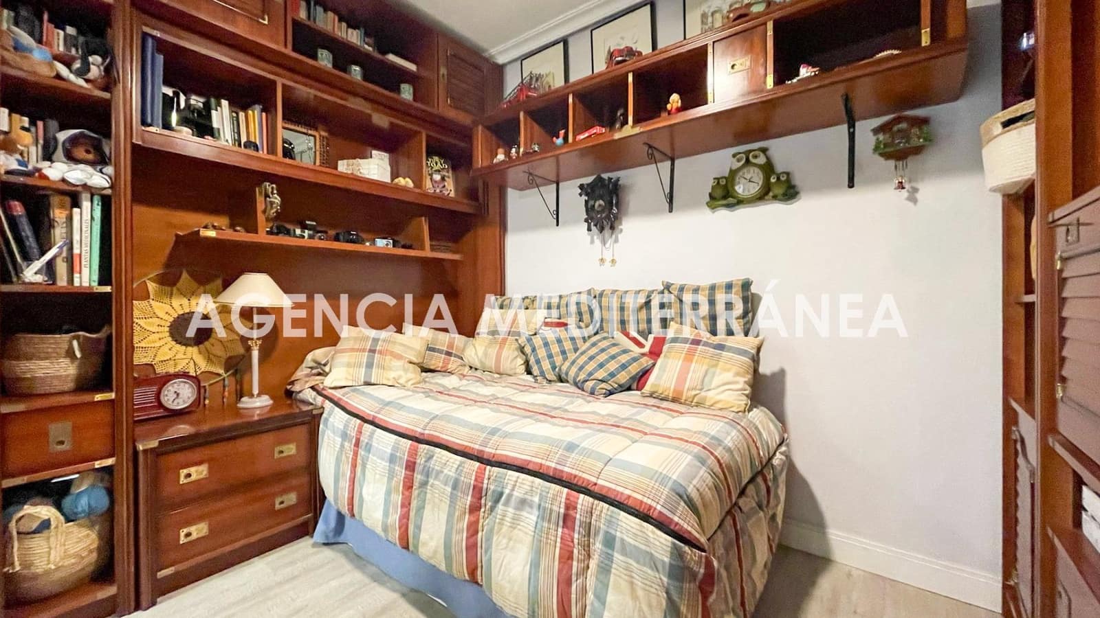 3 slaapkamer Halfvrijstaande villa te koop in La Canada met zwembad - € 355.000 (Ref: 9599633)