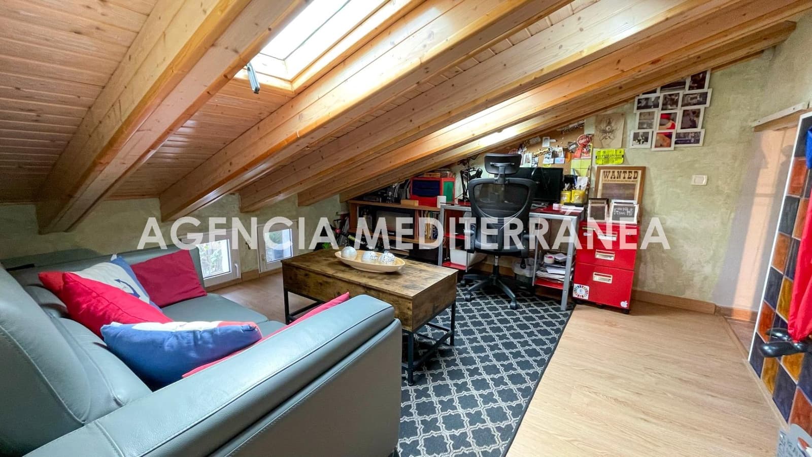 3 slaapkamer Halfvrijstaande villa te koop in La Canada met zwembad - € 355.000 (Ref: 9599633)