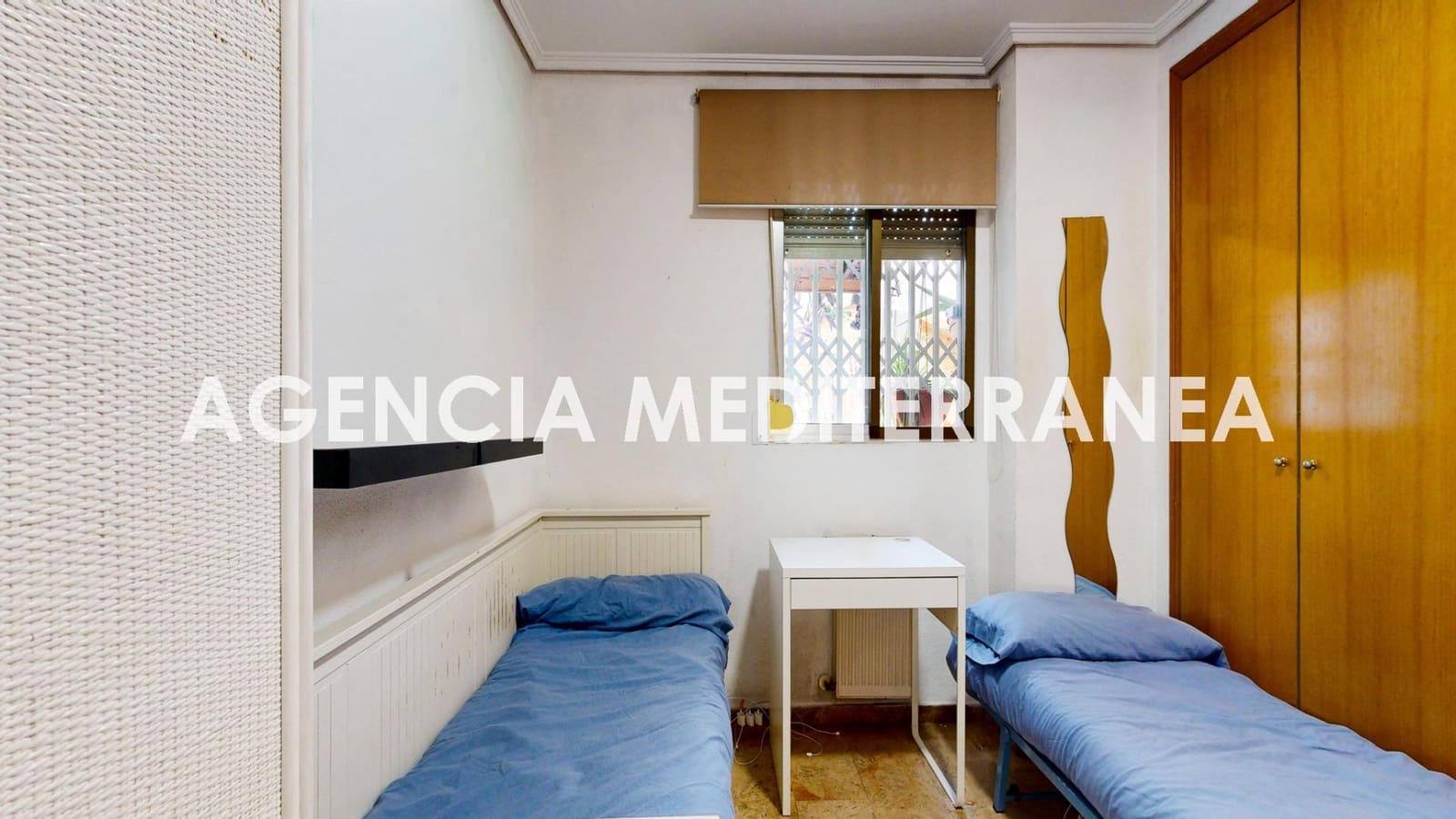 Piso de 3 habitaciones en València ciudad en venta - 389.000 € (Ref: 9608154)