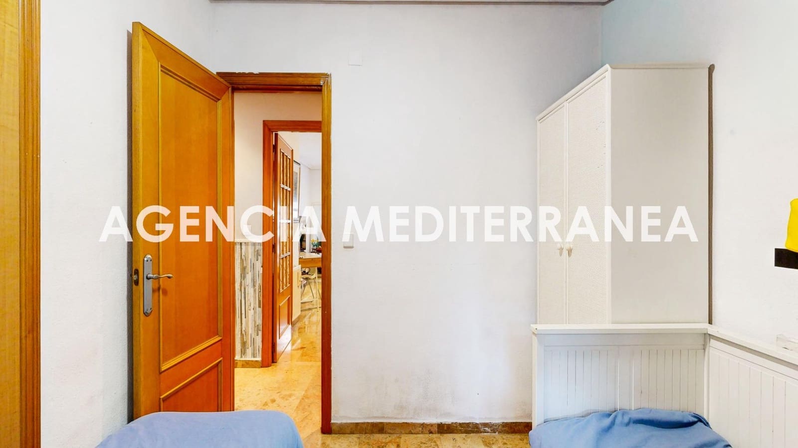 Piso de 3 habitaciones en València ciudad en venta - 389.000 € (Ref: 9608154)