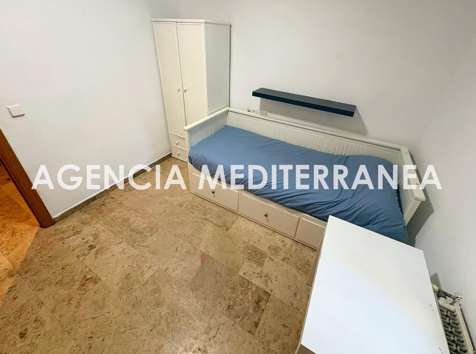 Piso de 3 habitaciones en València ciudad en venta - 389.000 € (Ref: 9608154)