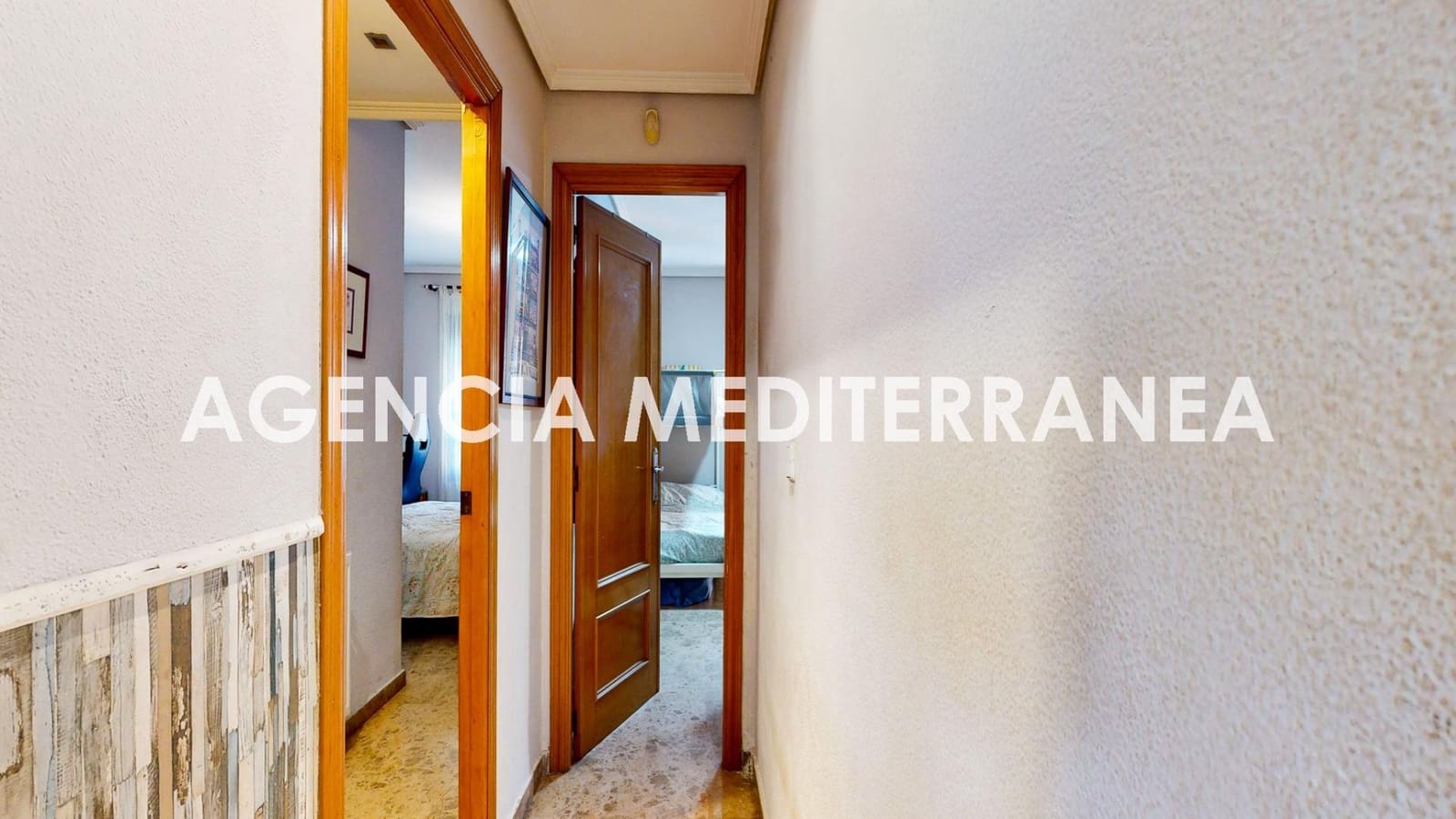 Piso de 3 habitaciones en València ciudad en venta - 389.000 € (Ref: 9608154)