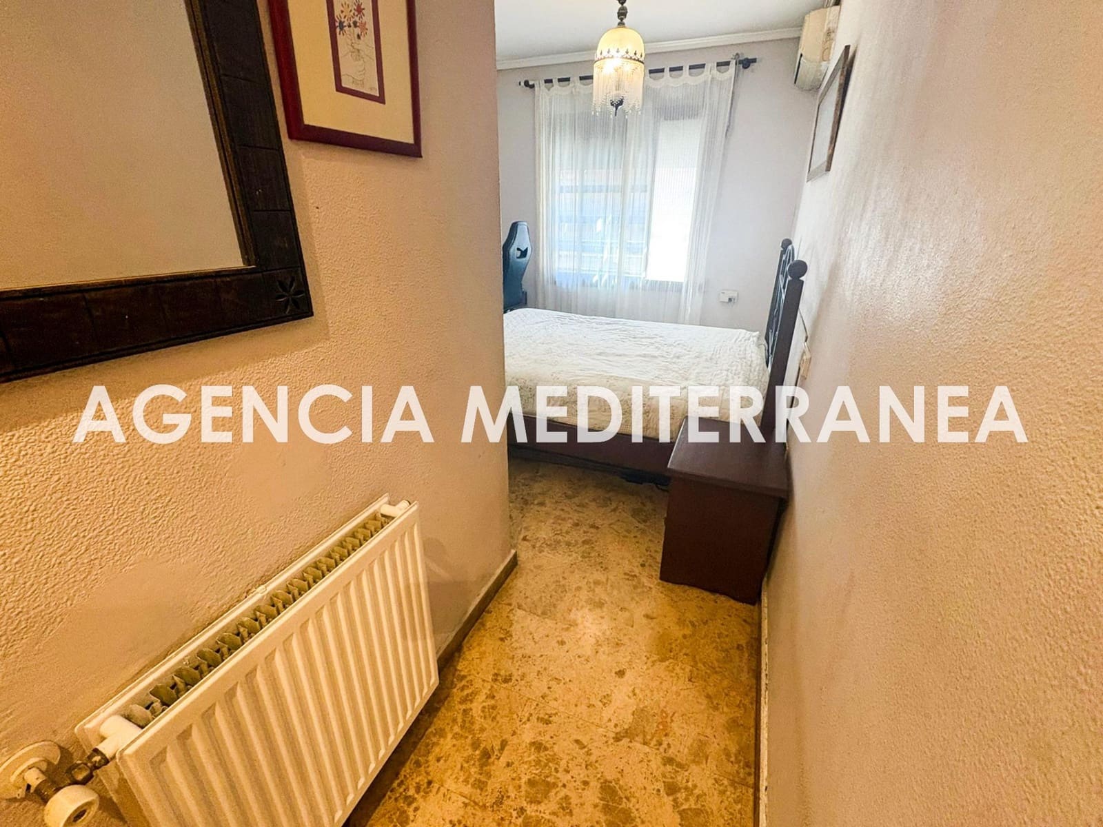 Piso de 3 habitaciones en València ciudad en venta - 389.000 € (Ref: 9608154)