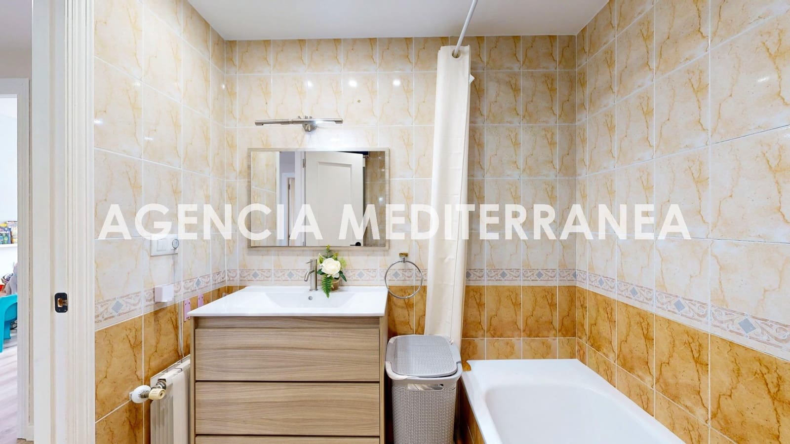 5 chambre Villa/Maison Mitoyenne à vendre à L'Eliana avec piscine garage - 475 000 € (Ref: 9611625)