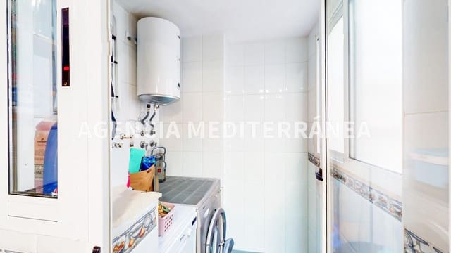 3 makuuhuone Asunto myytävänä paikassa La torre, Valencia kaupunki - 245 000 € (Ref: 9615617)