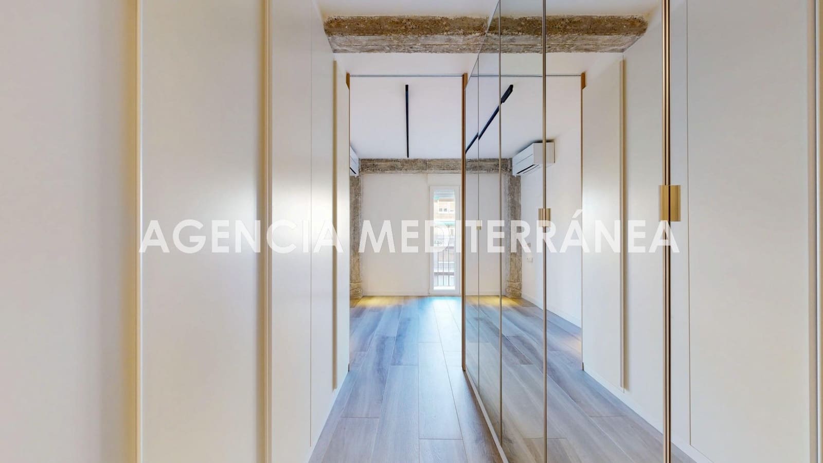 3 soveværelse Lejlighed til salg i Valencia by - € 479.000 (Ref: 9615618)