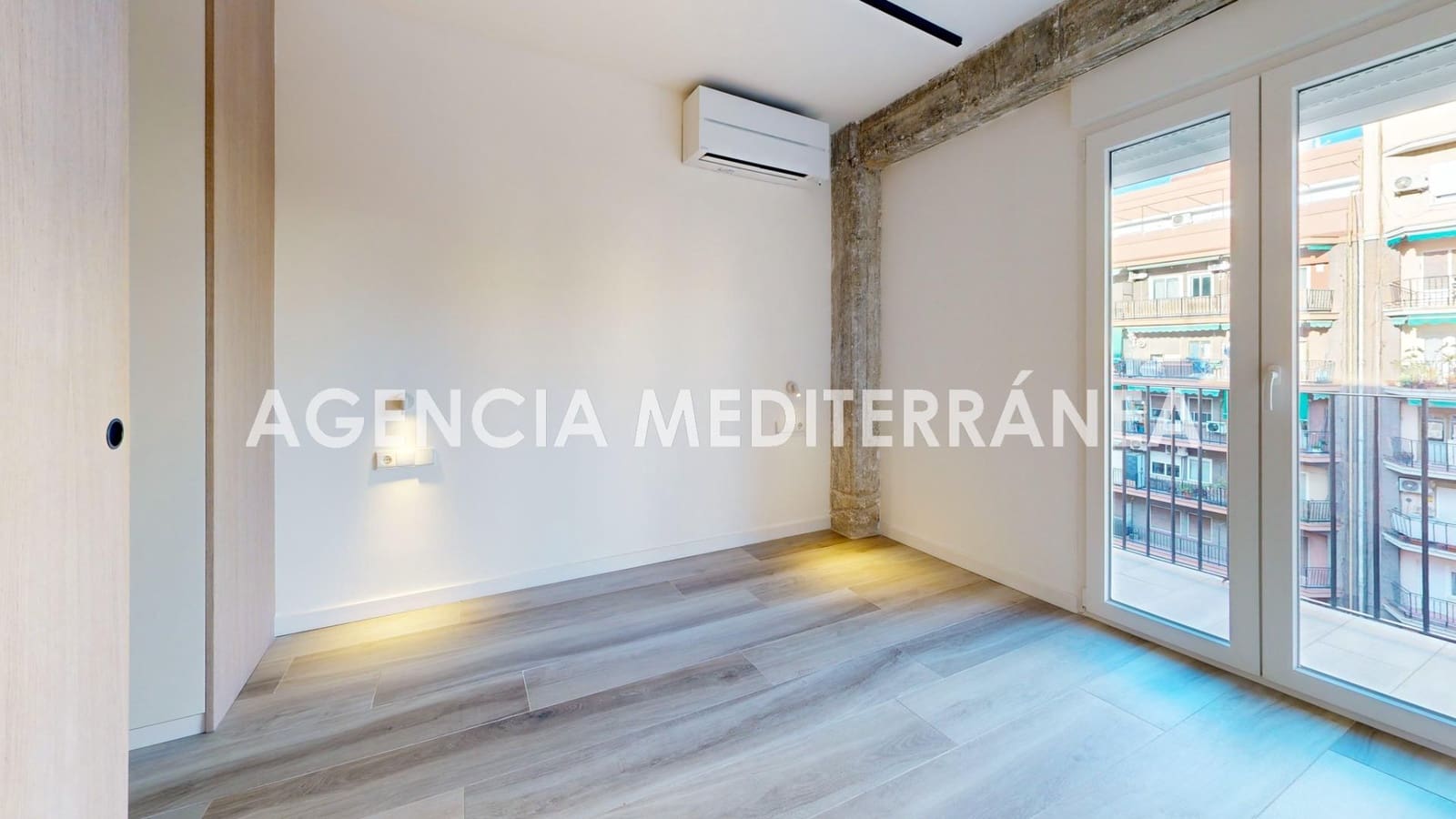 3 soveværelse Lejlighed til salg i Valencia by - € 479.000 (Ref: 9615618)
