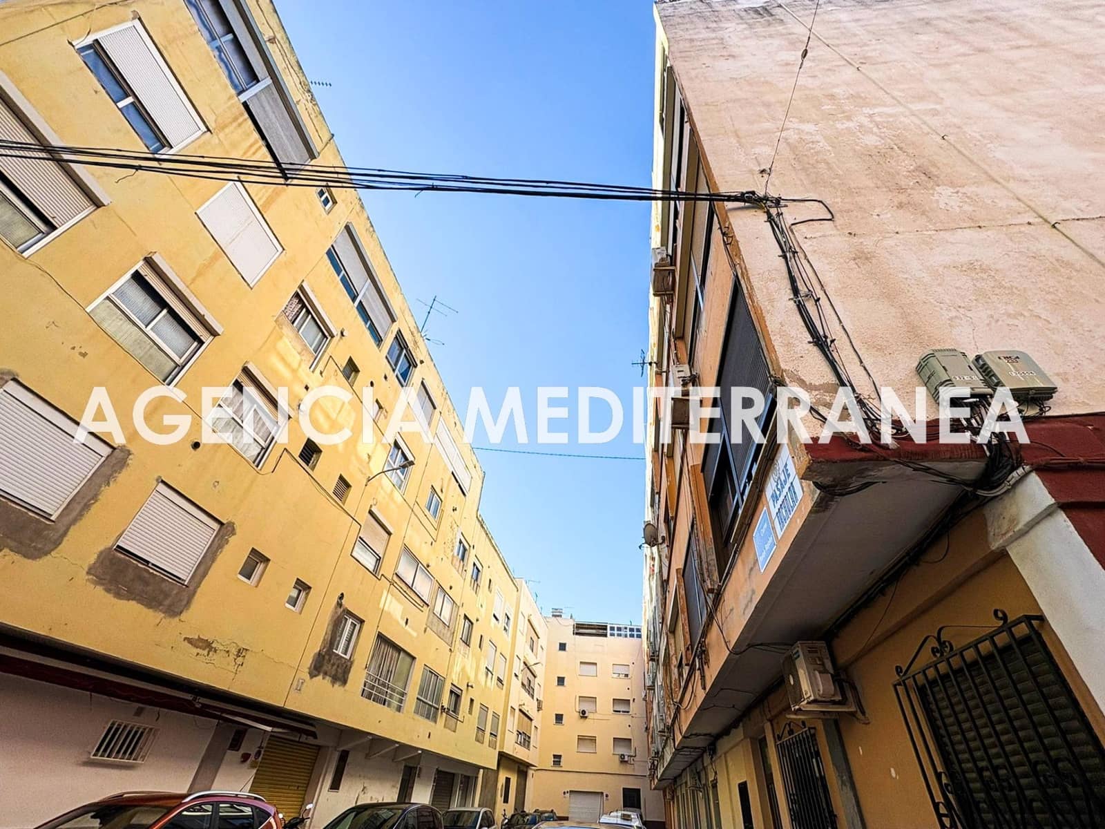 Piso de 2 habitaciones en Benetússer en venta - 79.000 € (Ref: 9619369)