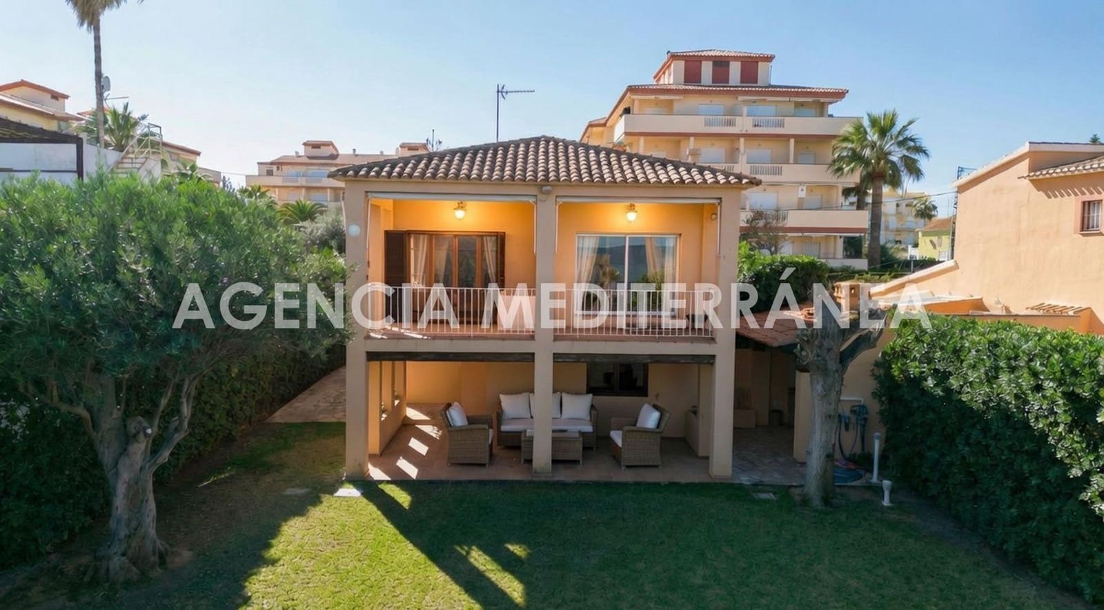4 bedroom Villa for sale in Denia - € 1,450,000 (Ref: 9619370)