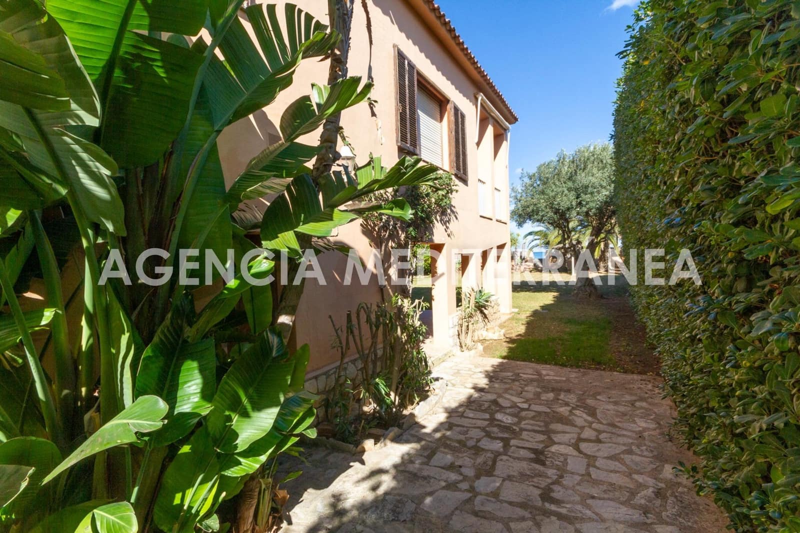 4 bedroom Villa for sale in Denia - € 1,450,000 (Ref: 9619370)