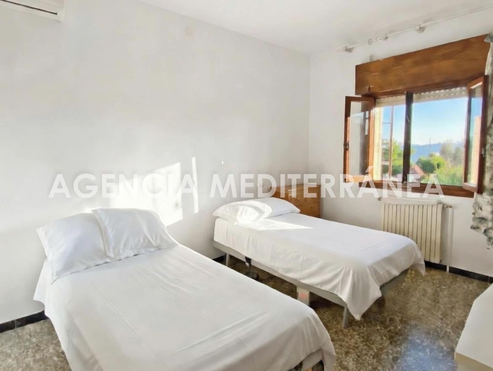 4 bedroom Villa for sale in Denia - € 1,450,000 (Ref: 9619370)