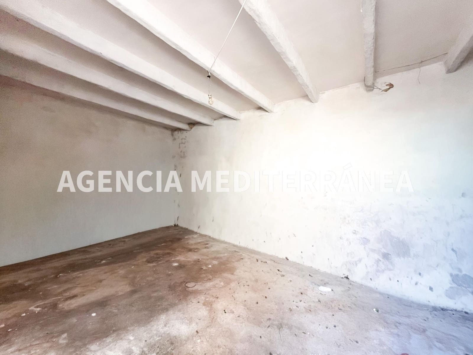 Chalet de 5 habitaciones en Picassent en venta - 157.000 € (Ref: 9625782)