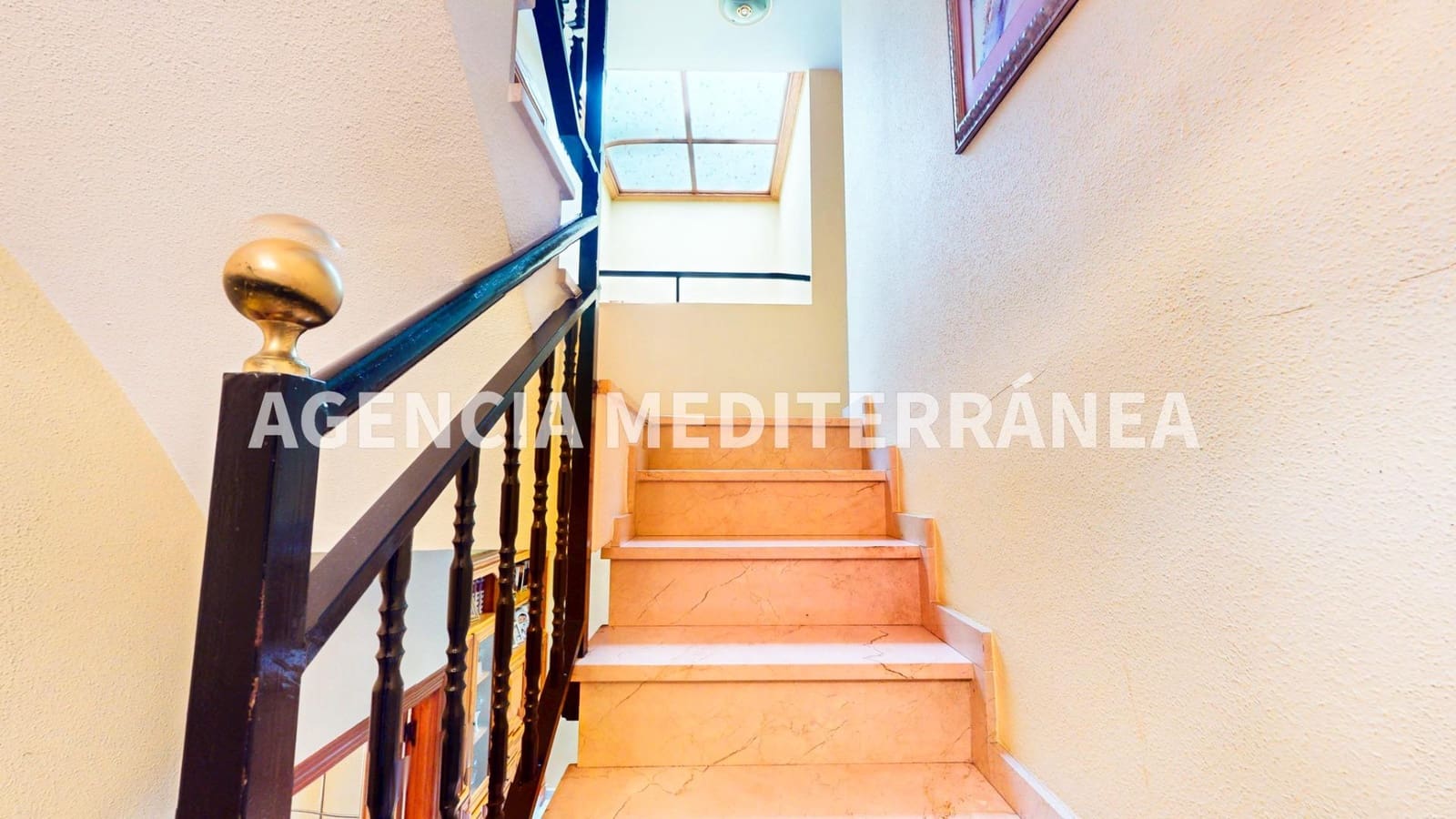 6 bedroom Terraced Villa for sale in Alcasser with garage - € 320,000 (Ref: 9630110)
