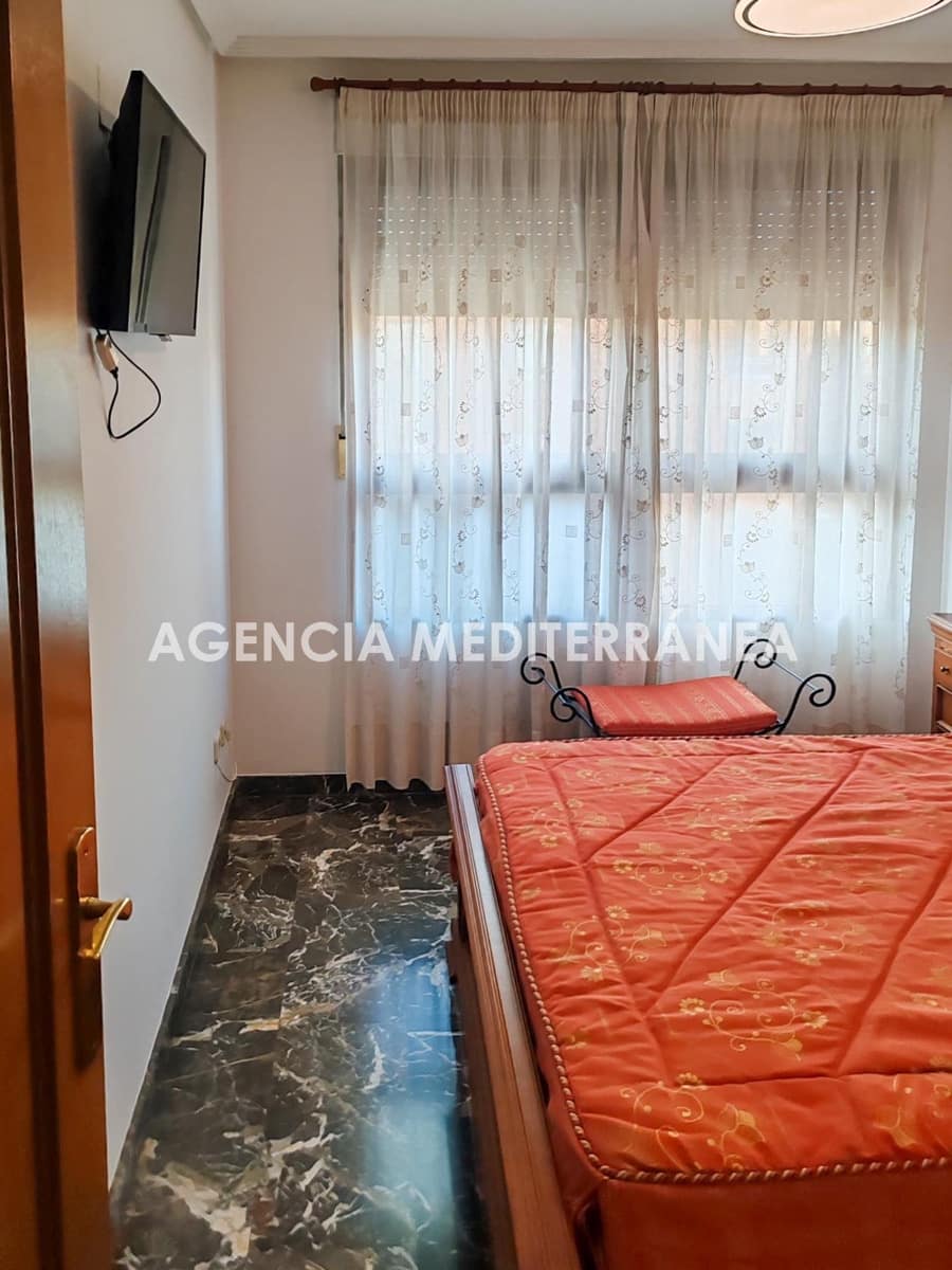4 slaapkamer Flat te koop in Valencia stad met zwembad garage - € 599.000 (Ref: 9645124)
