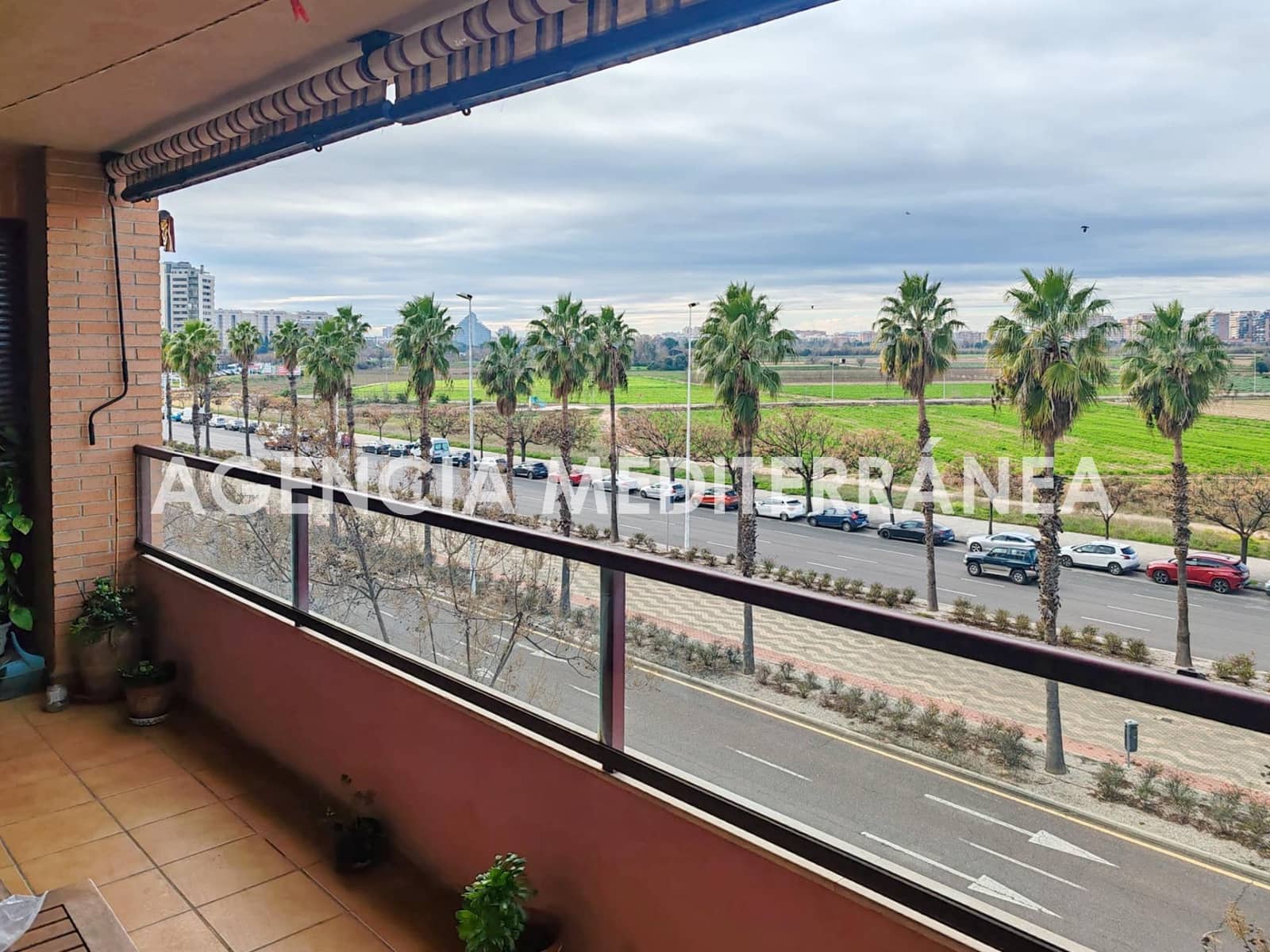 4 slaapkamer Flat te koop in Valencia stad met zwembad garage - € 599.000 (Ref: 9645124)