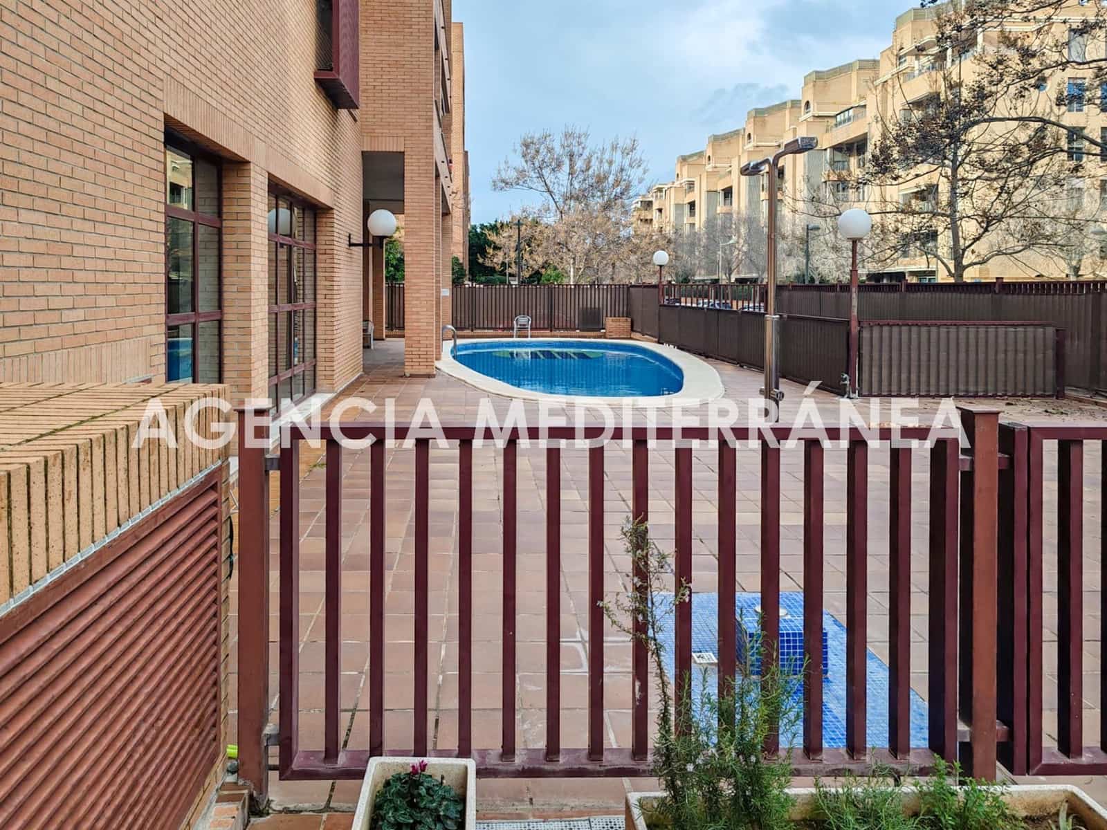 4 slaapkamer Flat te koop in Valencia stad met zwembad garage - € 585.000 (Ref: 9645124)