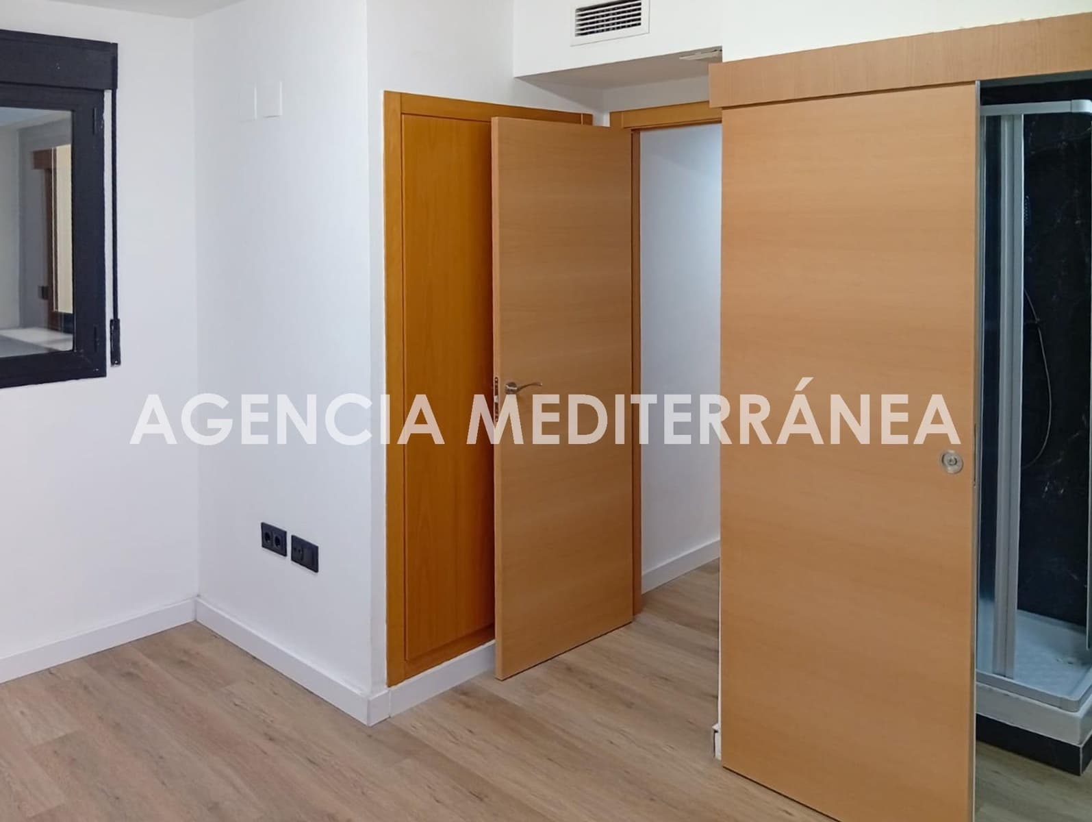 3 sovrum Lägenhet till salu i Valencia stad - 400 000 € (Ref: 9648258)