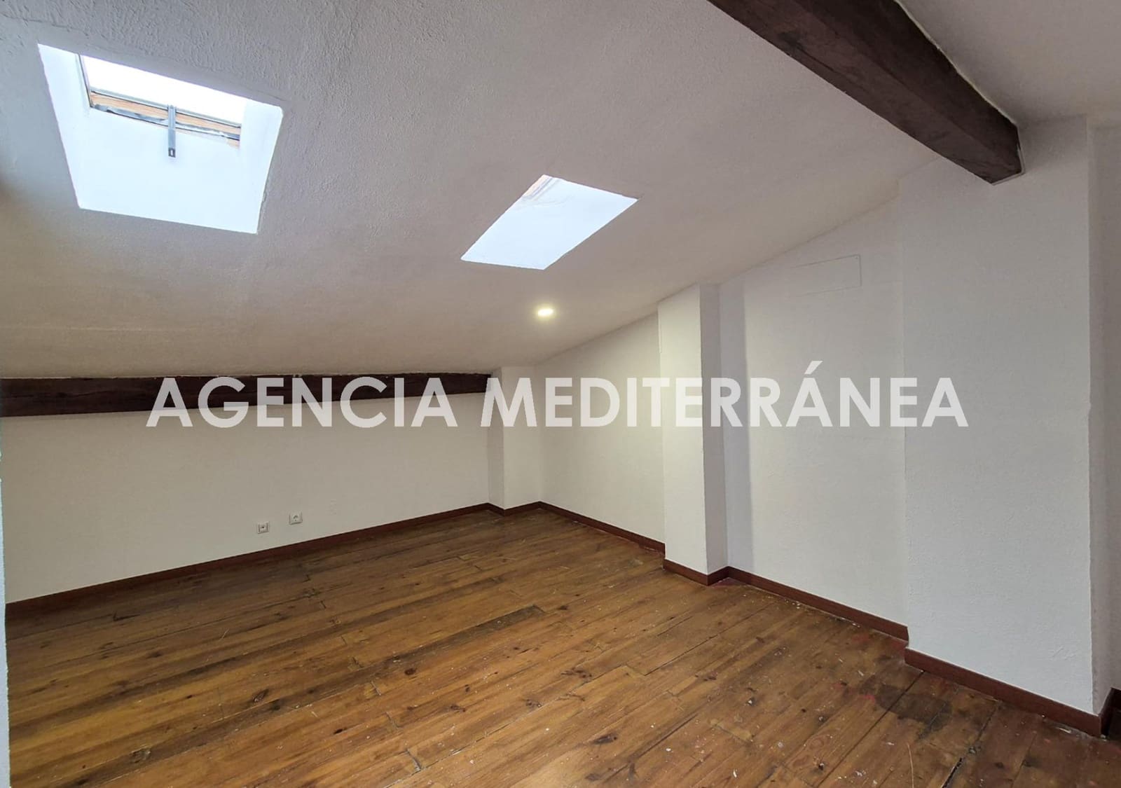 3 sovrum Lägenhet till salu i Valencia stad - 359 000 € (Ref: 9656188)