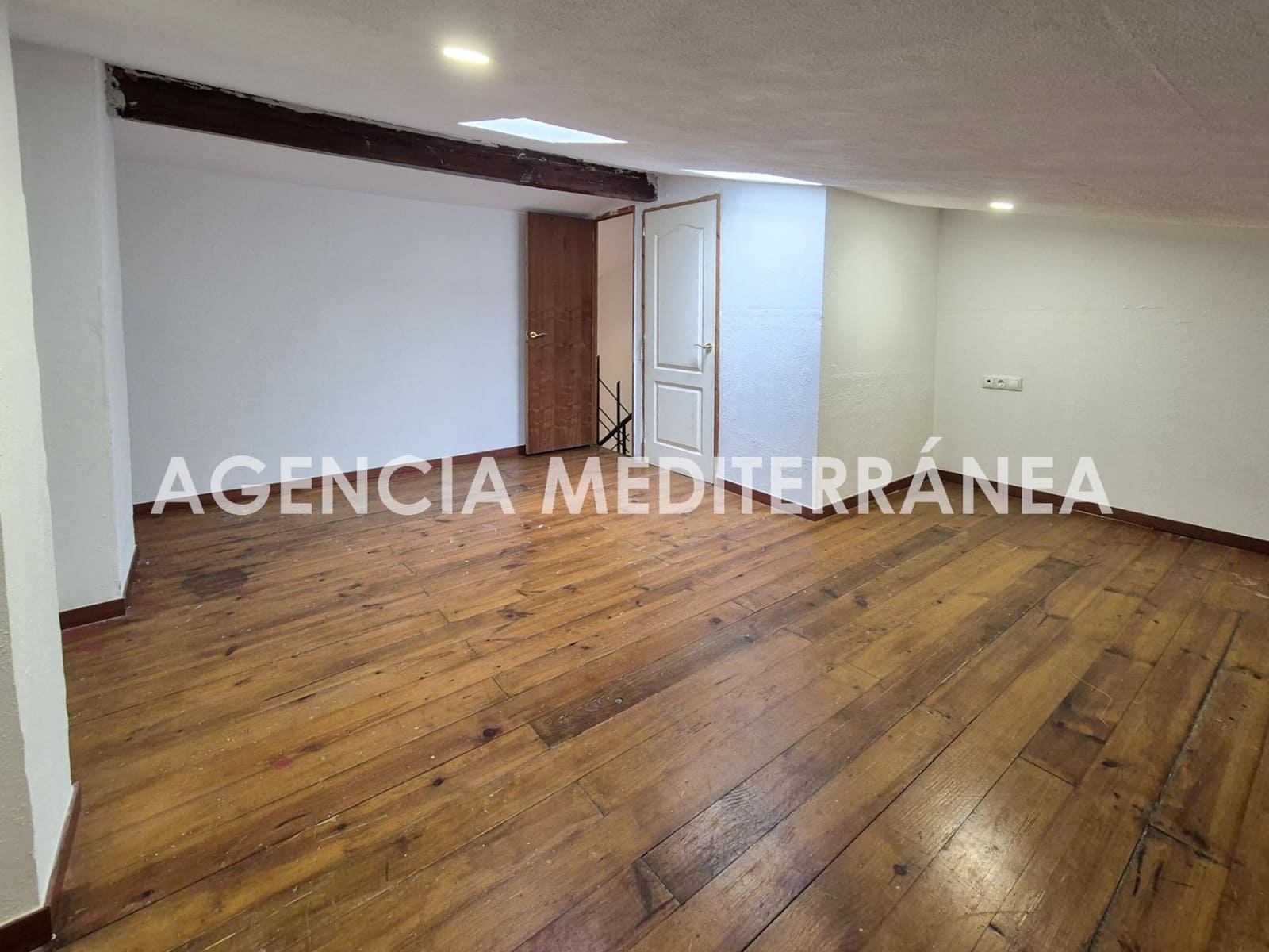 3 sovrum Lägenhet till salu i Valencia stad - 359 000 € (Ref: 9656188)