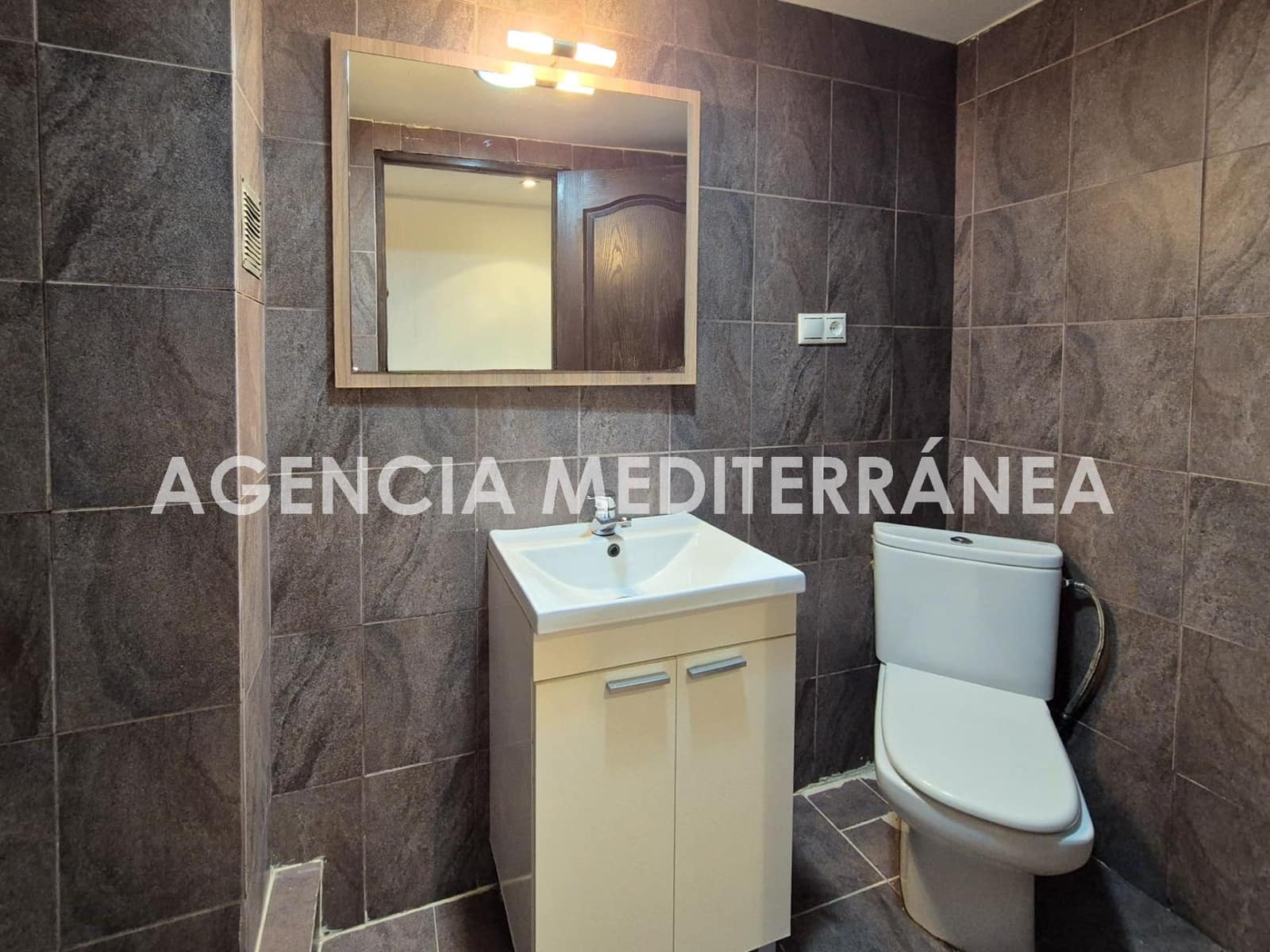 3 bedroom Flat for sale in Valencia city - € 359,000 (Ref: 9656188)