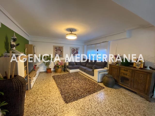 8 Zimmer Villa zu verkaufen in Olocau mit Pool Garage - 499.000 € (Ref: 9656189)