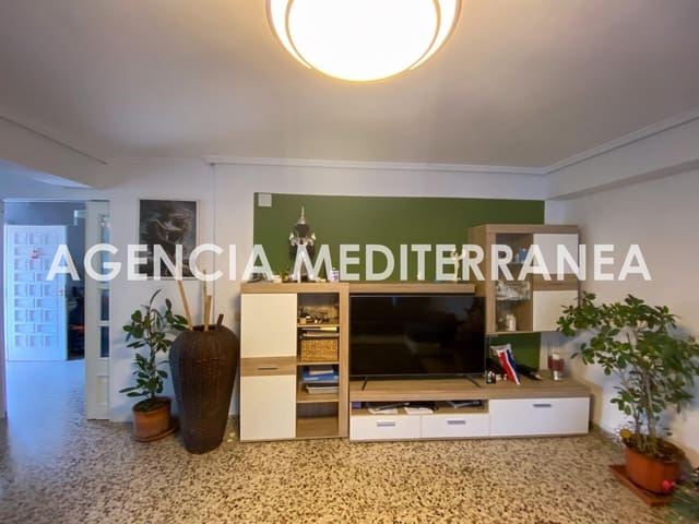 8 Zimmer Villa zu verkaufen in Olocau mit Pool Garage - 499.000 € (Ref: 9656189)