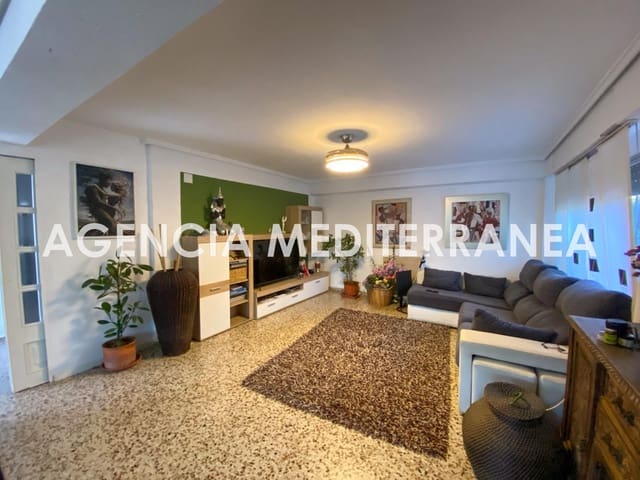 8 Zimmer Villa zu verkaufen in Olocau mit Pool Garage - 499.000 € (Ref: 9656189)