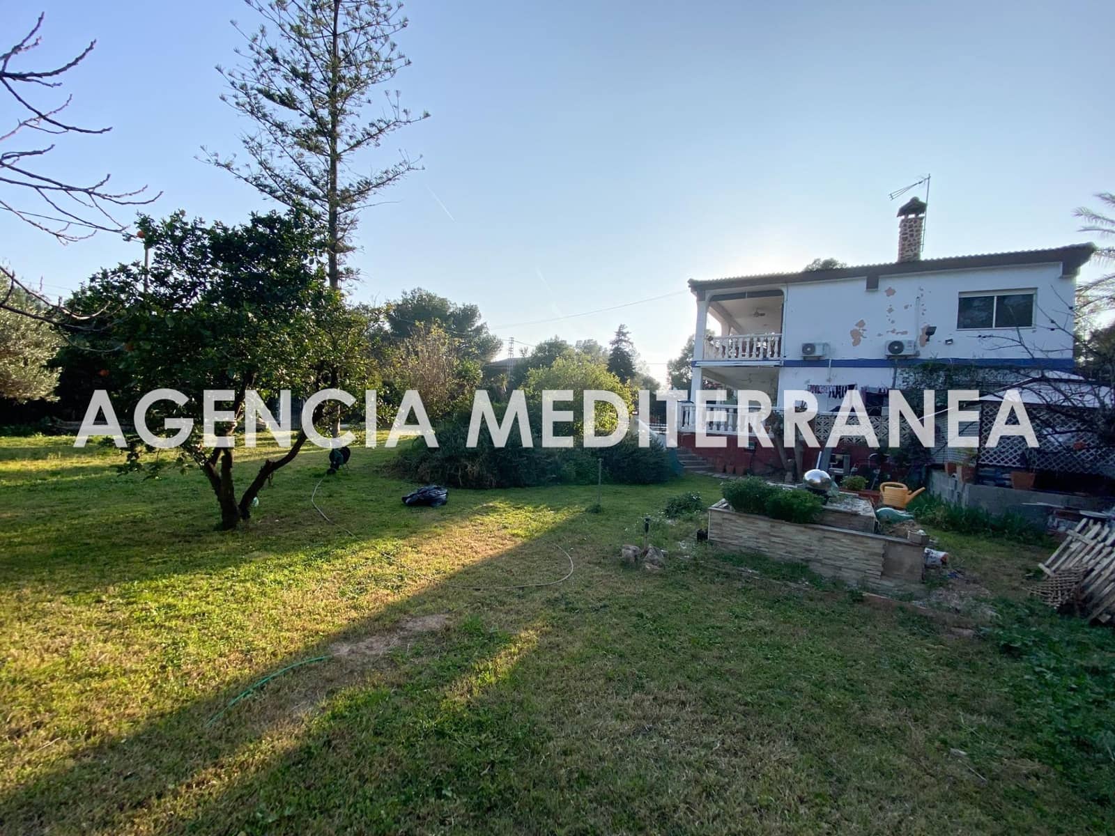 Chalet de 8 habitaciones en Olocau en venta con piscina garaje - 499.000 € (Ref: 9656189)