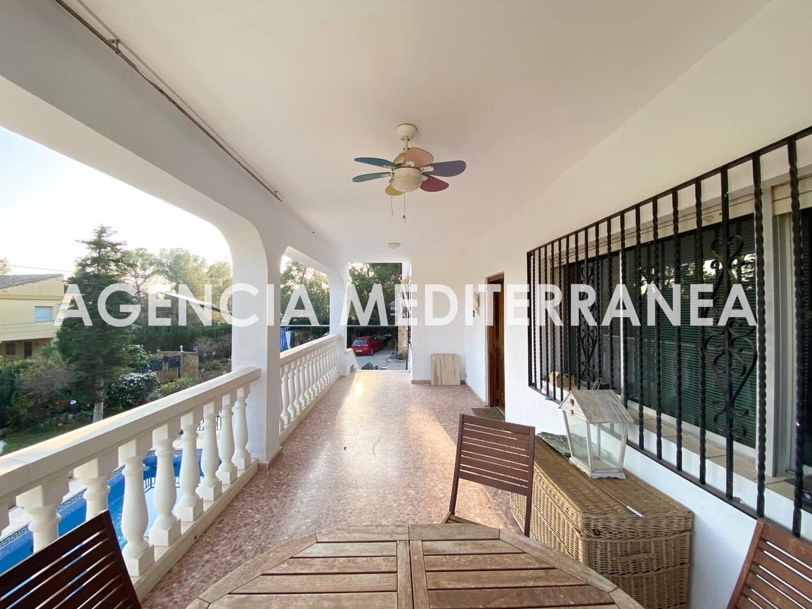 Chalet de 8 habitaciones en Olocau en venta con piscina garaje - 499.000 € (Ref: 9656189)
