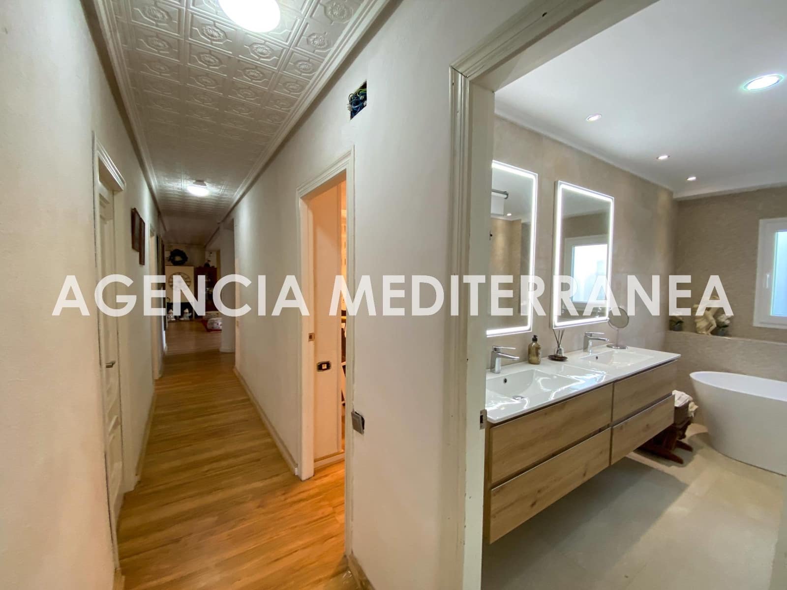 Chalet de 8 habitaciones en Olocau en venta con piscina garaje - 499.000 € (Ref: 9656189)