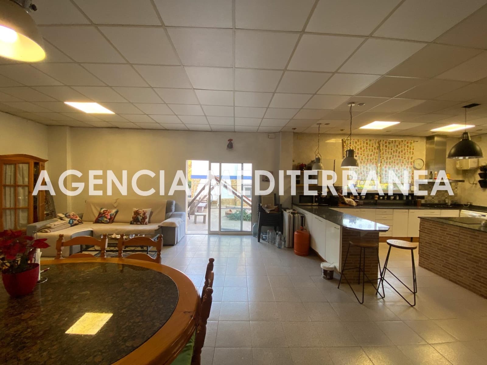 Chalet de 8 habitaciones en Olocau en venta con piscina garaje - 499.000 € (Ref: 9656189)