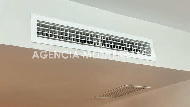 3 soveværelse Lejlighed til salg i Patraix, Valencia by med swimmingpool garage - € 460.000 (Ref: 9677565)