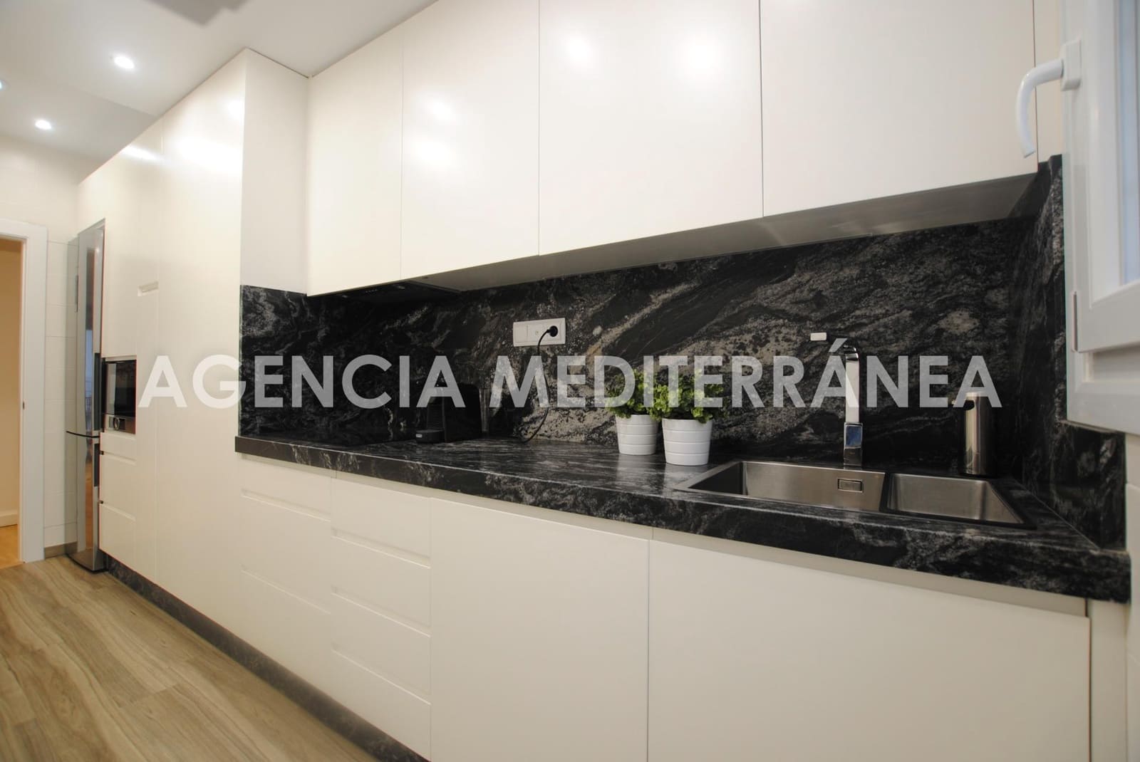 3 Zimmer Apartment zu verkaufen in Denia - 280.000 € (Ref: 9677567)