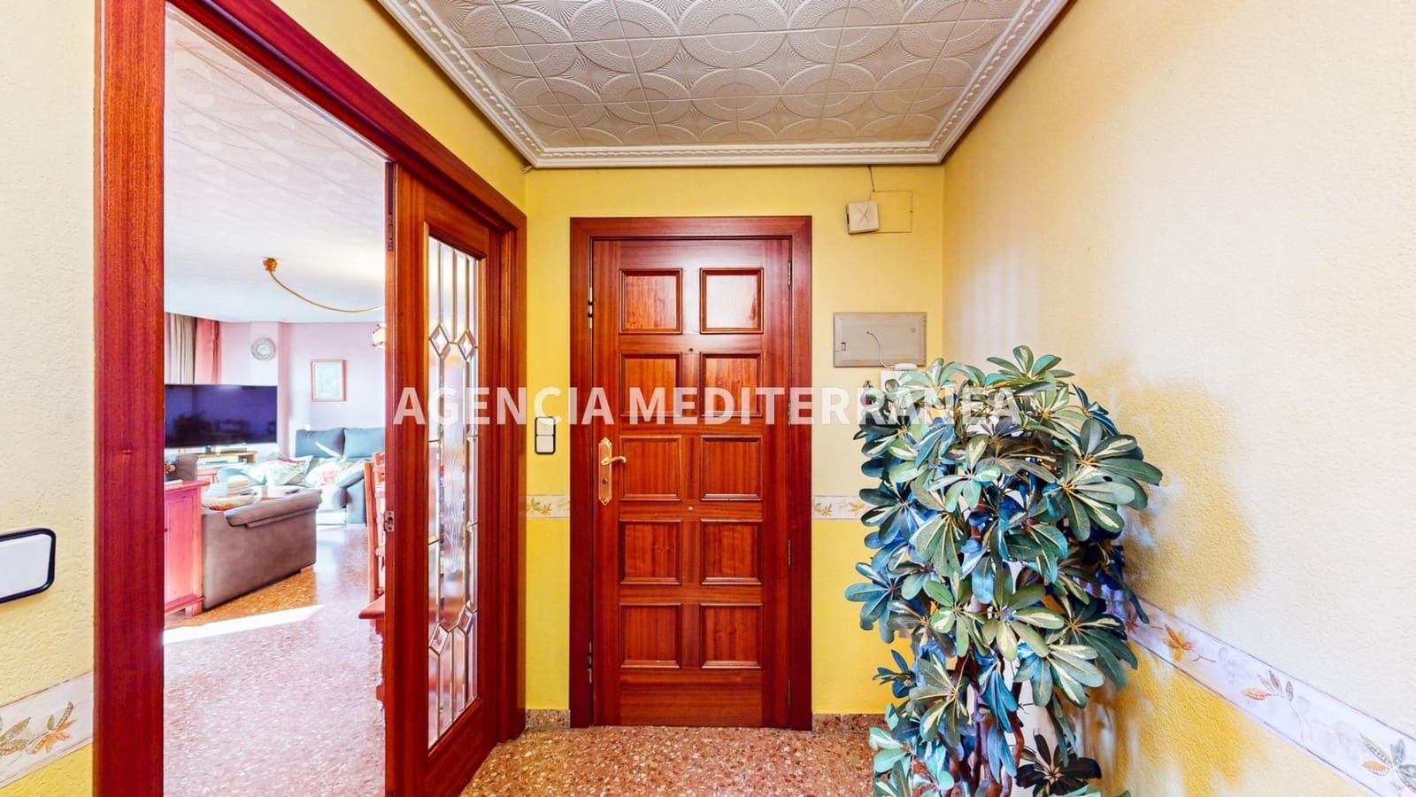 4 slaapkamer Flat te koop in Alcasser met garage - € 220.000 (Ref: 9679934)