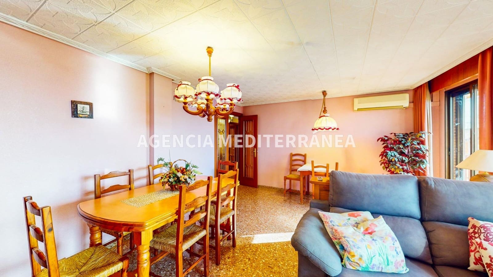 4 slaapkamer Flat te koop in Alcasser met garage - € 220.000 (Ref: 9679934)