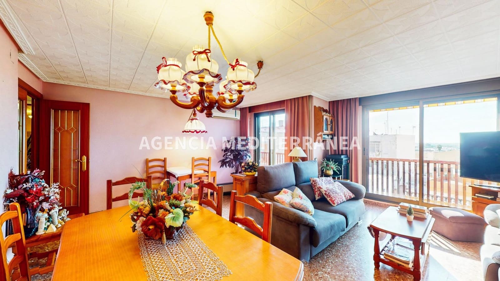 4 slaapkamer Flat te koop in Alcasser met garage - € 220.000 (Ref: 9679934)