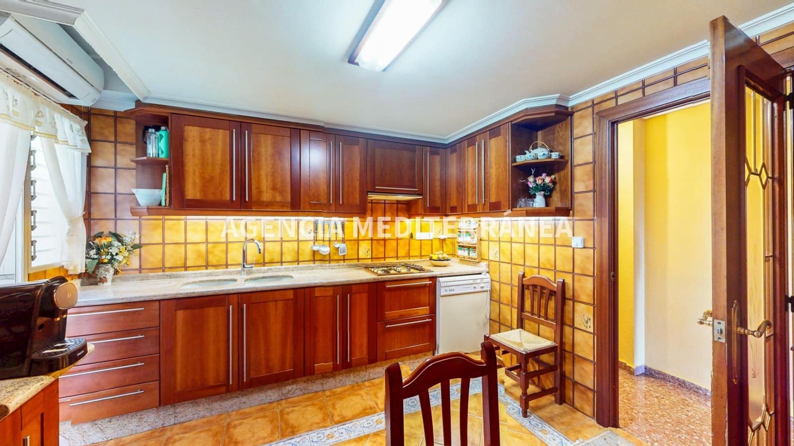 4 slaapkamer Flat te koop in Alcasser met garage - € 220.000 (Ref: 9679934)