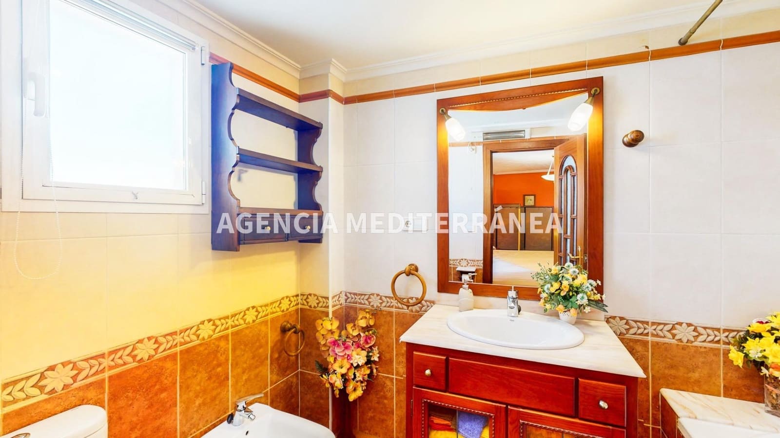 4 slaapkamer Flat te koop in Alcasser met garage - € 220.000 (Ref: 9679934)