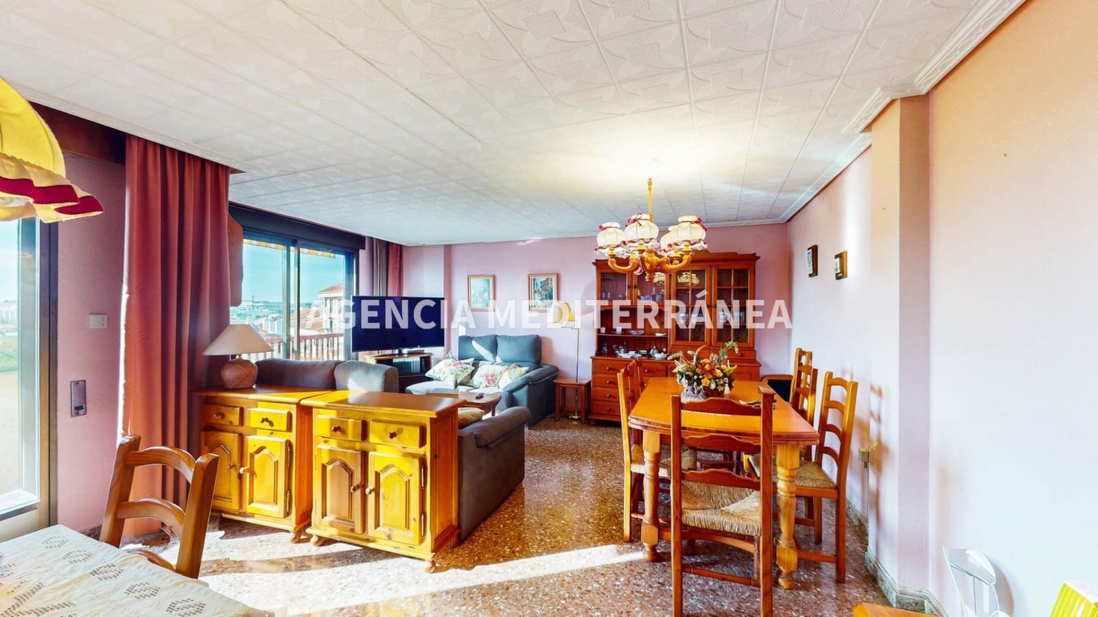 4 sovrum Lägenhet till salu i Alcasser med garage - 220 000 € (Ref: 9679934)