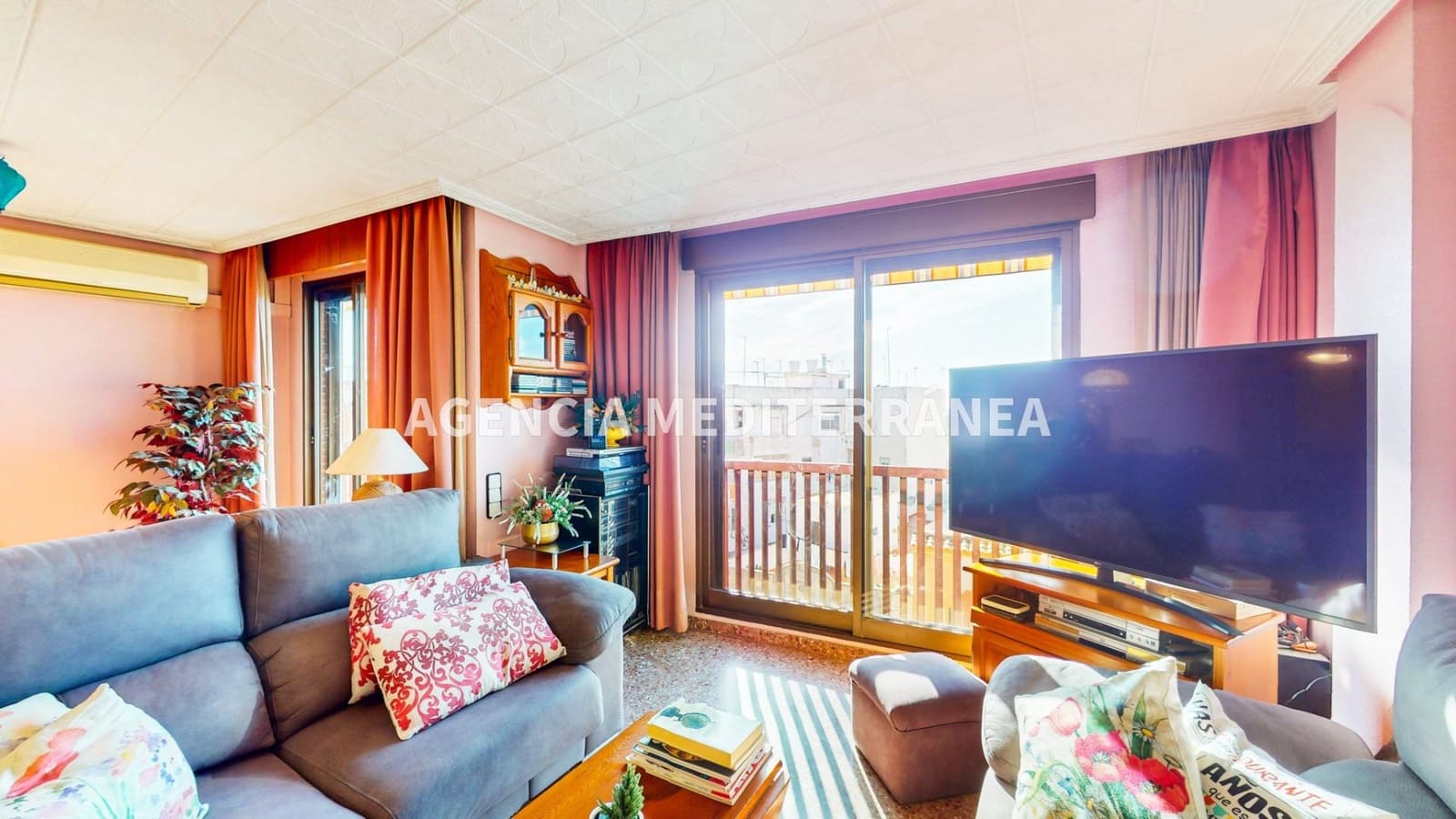 4 sovrum Lägenhet till salu i Alcasser med garage - 220 000 € (Ref: 9679934)