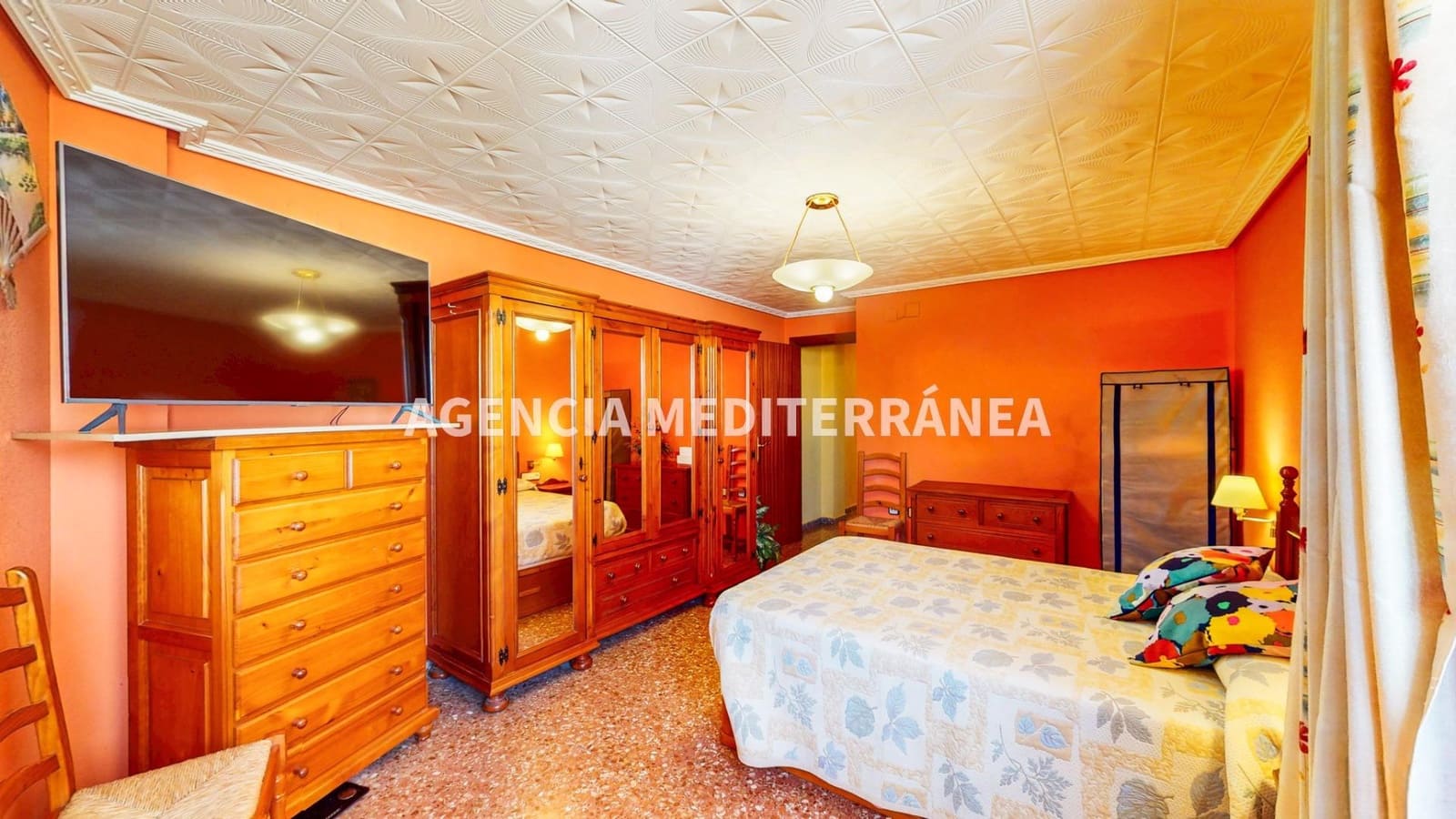 4 sovrum Lägenhet till salu i Alcasser med garage - 220 000 € (Ref: 9679934)