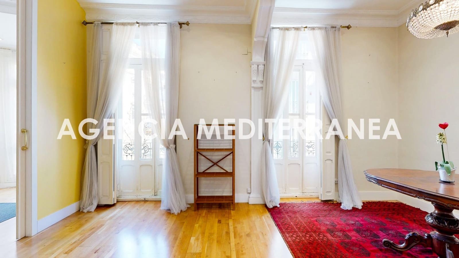 5 Zimmer Büro zu vermieten in Valencia Stadt - 2.300 € (Ref: 9686538)