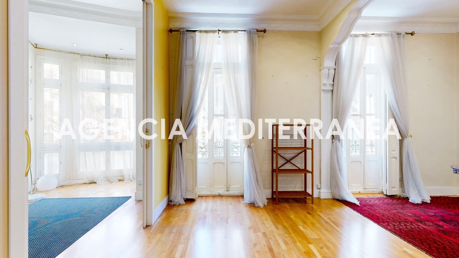 5 Zimmer Büro zu vermieten in Valencia Stadt - 2.300 € (Ref: 9686538)