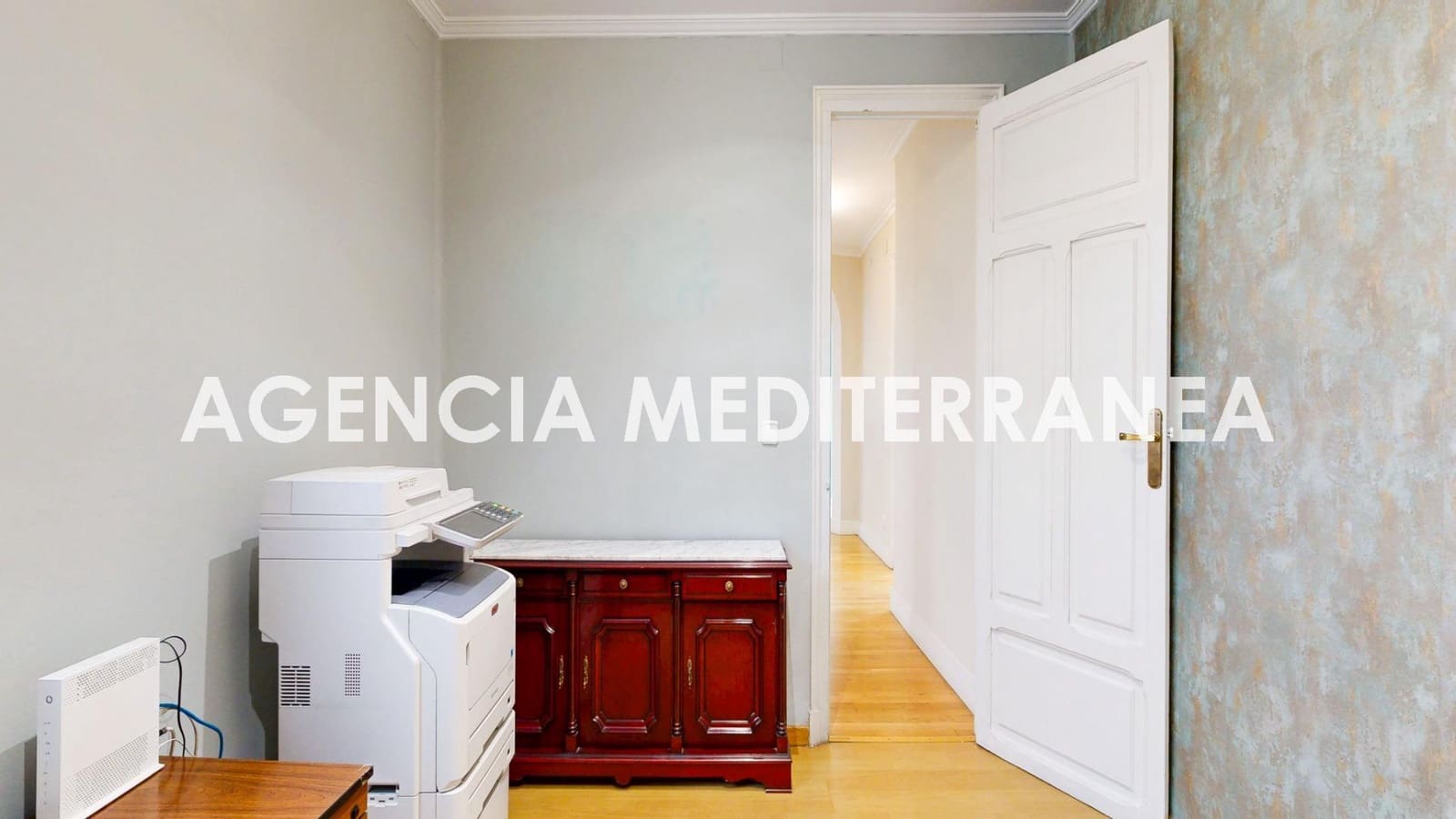5 Zimmer Büro zu vermieten in Valencia Stadt - 2.300 € (Ref: 9686538)