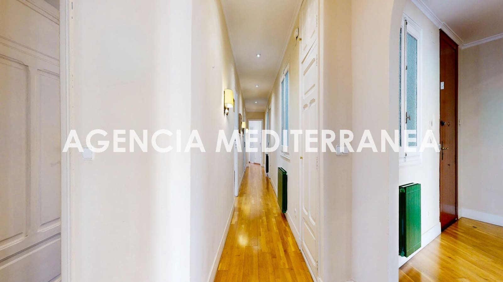 5 Zimmer Büro zu vermieten in Valencia Stadt - 2.300 € (Ref: 9686538)