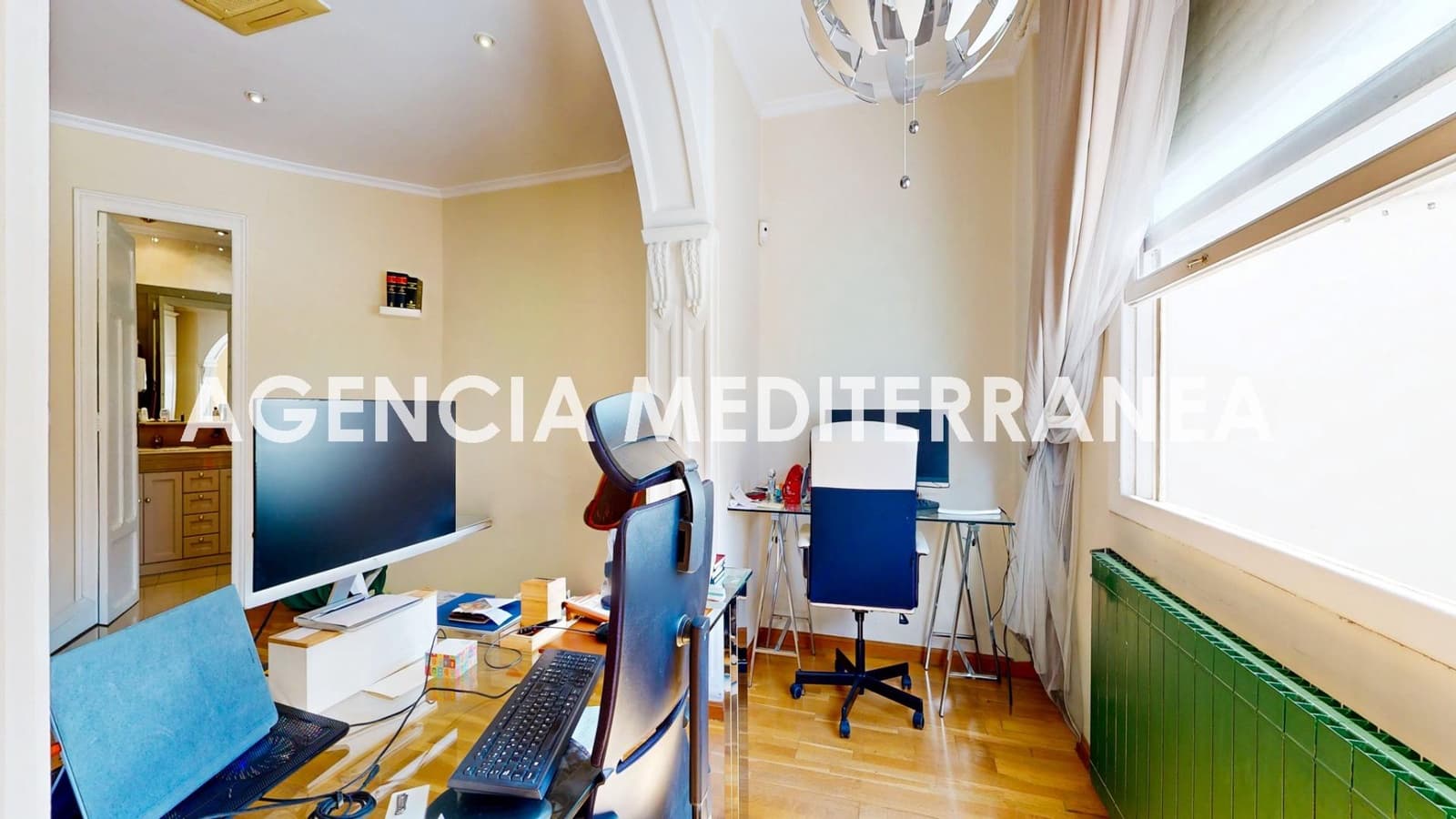 5 Zimmer Büro zu vermieten in Valencia Stadt - 2.300 € (Ref: 9686538)