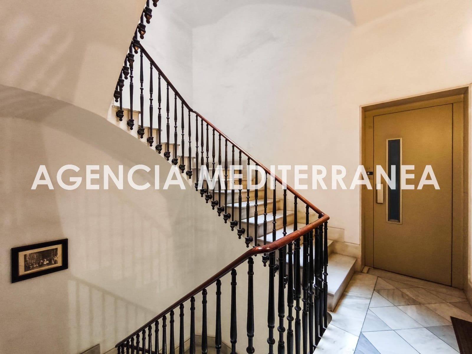 5 Zimmer Büro zu vermieten in Valencia Stadt - 2.300 € (Ref: 9686538)